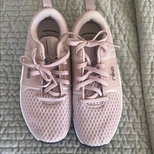 Nike Blush Pink Athletic Shoes